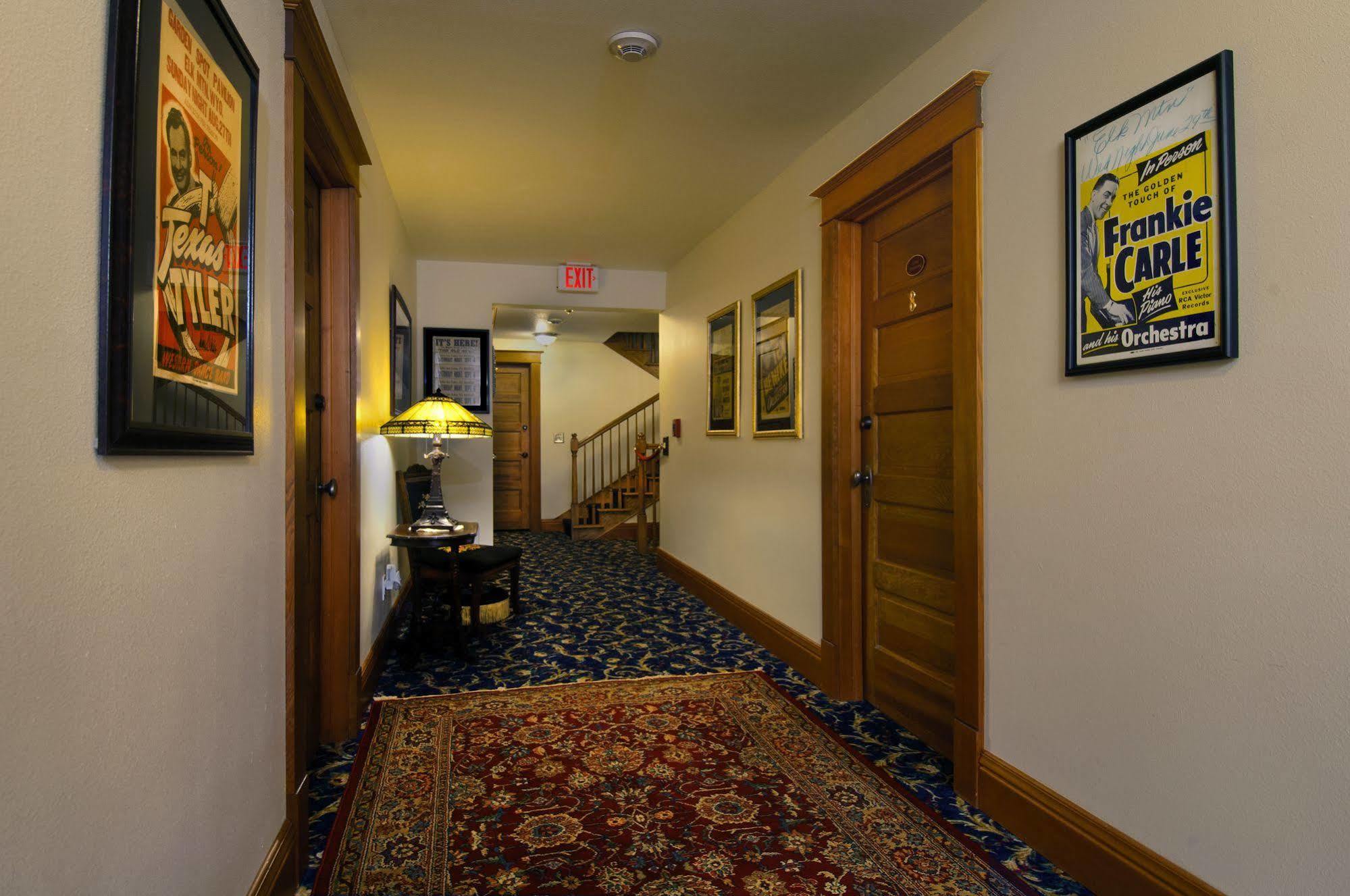 The Historic Elk Mountain Hotel Exterior foto